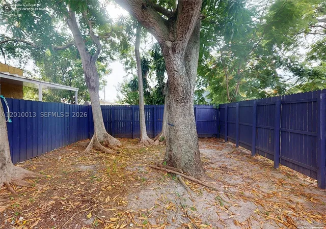 Photo 4 of Single family home for sale at 265 Nw 80Th St, Miami, FL 33150 | MLS# A12010013 | Listing updated on 2026-09-04