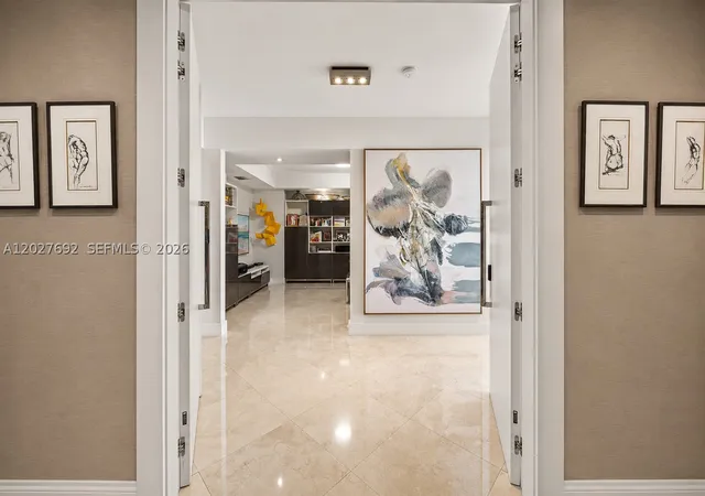 Photo 2 of Condo for sale at 3201 Ne 183Rd St #3107, Aventura, FL 33160 | MLS# A12027692 | Listing updated on 2026-09-16