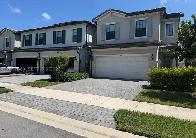 Photo 1 of Single family home for sale at 2162 Appleton Cir N, Oakland Park, FL 33309 | MLS# A12015689 | Listing updated on 2026-09-01