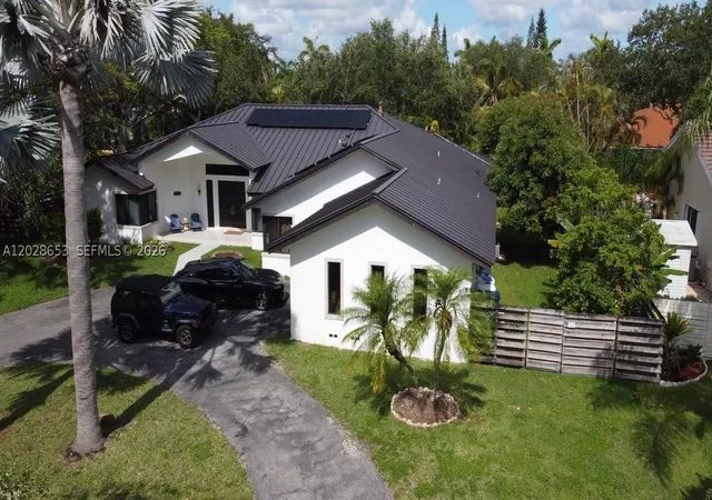 Photo 2 of Sale Pending at 13324 Sw 106th Ave, Miami, FL 33176 | MLS# A12028653 | Listing updated on 2026-09-02