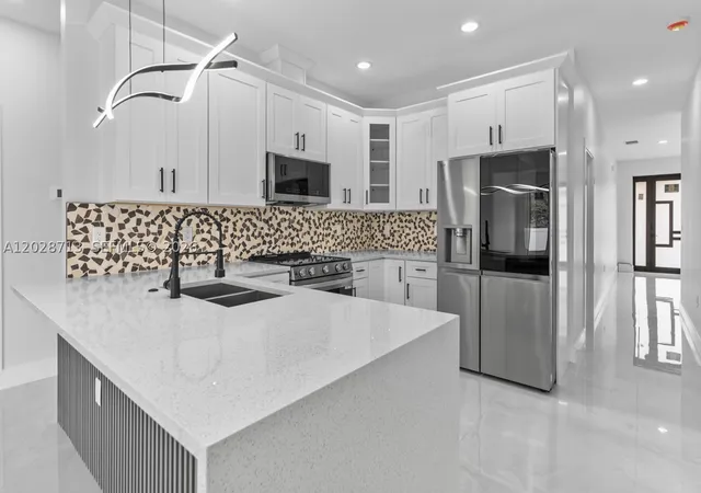 Photo 4 of Single family home for sale at 8210 N Elmer St,, Tampa, FL 33604 | MLS# A12028713 | Listing updated on 2026-10-06
