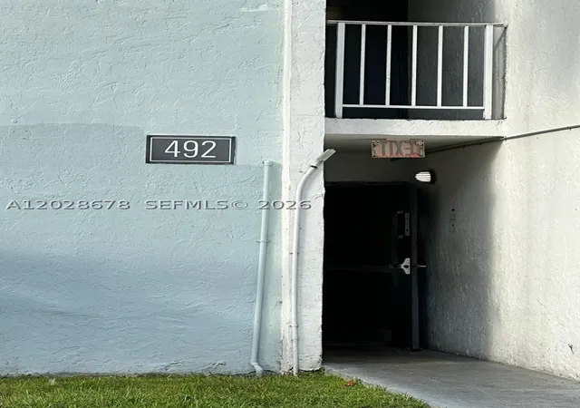 Photo 3 of Condo for sale at 492 Nw 165th St Rd #C-211, Miami, FL 33169 | MLS# A12028678 | Listing updated on 2026-09-13