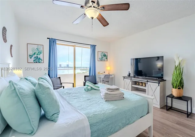Photo 4 of Condo for sale at 7904 West Dr #810, North Bay Village, FL 33141 | MLS# A12028382 | Listing updated on 2026-09-10