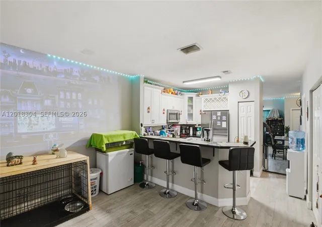 Listing Photo 4 - Condo for sale in building located at 2216 Se 23Rd Ter, Homestead, FL 33035 - Unit #2216