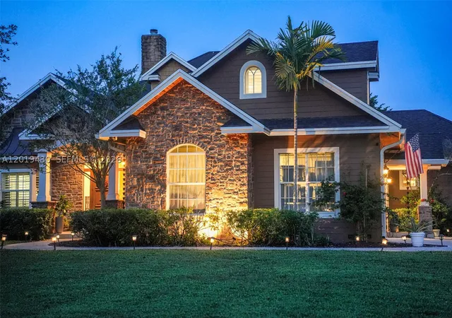 Photo 1 of Single family home for sale at 2640 Sw 137th Ter, Davie, FL 33330 | MLS# A12019430 | Listing updated on 2026-09-05