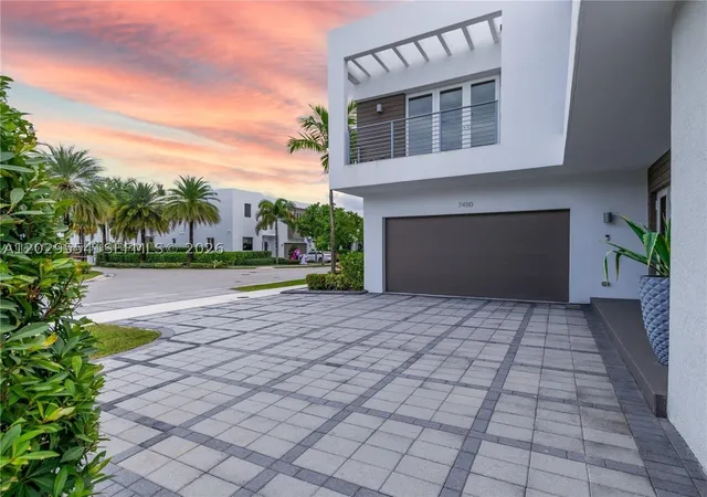 Photo 2 of Sale Pending at 7480 Nw 99th Ave, Doral, FL 33178 | MLS# A12029554 | Listing updated on 2026-09-10