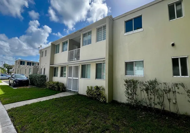 Photo 2 of Condo for sale at 1025 Sw 7th Ave #5, Miami, FL 33130 | MLS# A12027317 | Listing updated on 2026-09-11