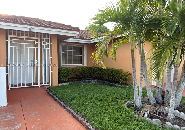 Photo 1 of Single family home for sale at 5890 Sw 147th Ct, Miami, FL 33193 | MLS# A12029807 | Listing updated on 2026-09-30