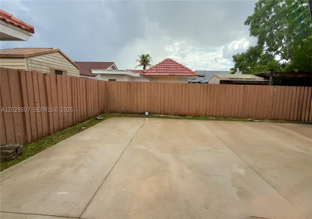 Photo 3 of Single family home for sale at 5890 Sw 147th Ct, Miami, FL 33193 | MLS# A12029807 | Listing updated on 2026-09-30