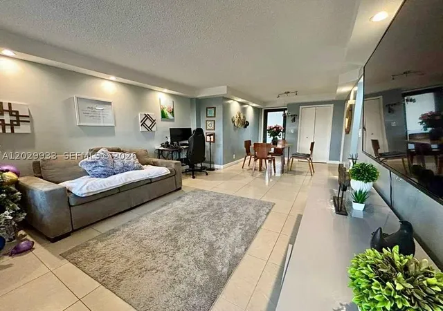 Photo 4 of Condo for sale at 301 Golden Isles Dr #406, Hallandale Beach, FL 33009 | MLS# A12029933 | Listing updated on 2026-09-07