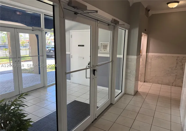 Photo 2 of Sale Pending at 501 E Dania Beach Blvd #5-4D, Dania, FL 33004 | MLS# A12029388 | Listing updated on 2026-09-28