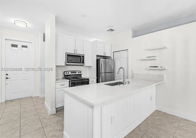 Photo 3 of Single family home for sale at 7542 Bristol, Naples, FL 34120 | MLS# A12028688 | Listing updated on 2026-08-29