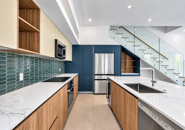 Photo 3 of Townhouse for sale at 2841 Sw 38Th Ct Unit B, Miami, FL 33134 | MLS# A12030132 | Listing updated on 2026-09-10