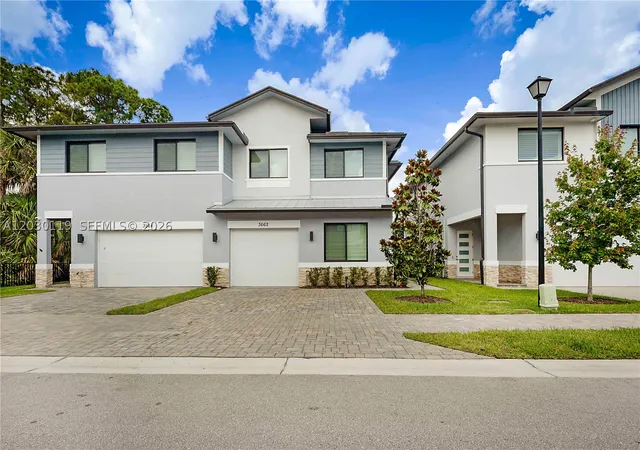 Photo 2 of Townhouse for sale at 3662 Sw Magnolia Ridge Ln, Palm City, FL 34990 | MLS# A12030119 | Listing updated on 2026-09-13