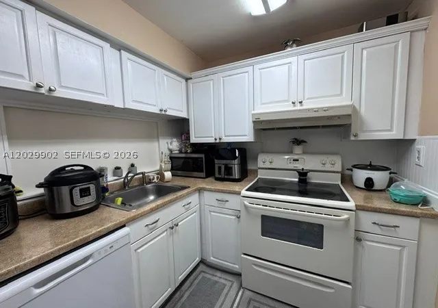 Photo 3 of Condo for sale at 11780 Sw 18th St #503-2, Miami, FL 33175 | MLS# A12029902 | Listing updated on 2026-09-10