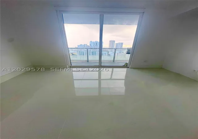 Photo 4 of Condo for sale at 50 Biscayne Blvd #2707, Miami, FL 33132 | MLS# A12029578 | Listing updated on 2026-09-24