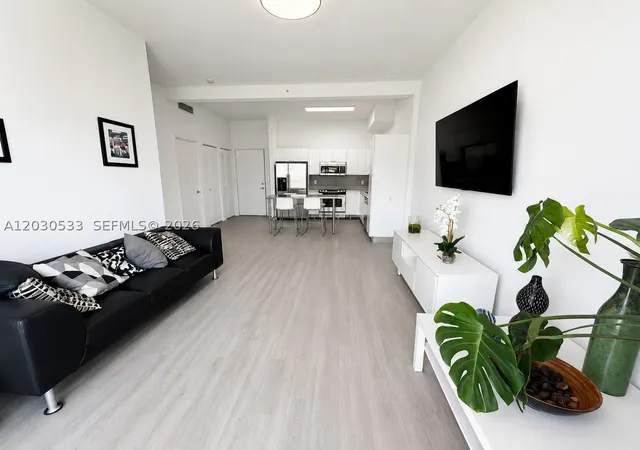 Photo 2 of Condo for sale at 234 Ne 3rd St #905, Miami, FL 33132 | MLS# A12030533 | Listing updated on 2026-09-09