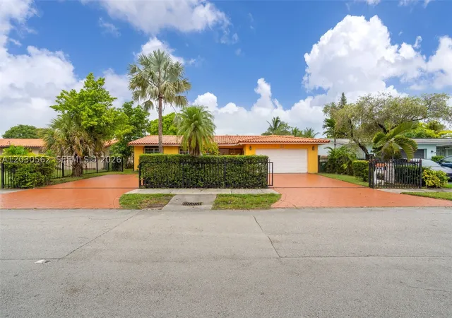 Single family home for sale at 1320 Sw 84Th Ave, Miami, FL 33144 | MLS# A12030562