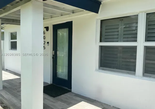 Photo 2 of Sale Pending at 6025 Sw 40th St, Miramar, FL 33023 | MLS# A12028385 | Listing updated on 2026-09-14
