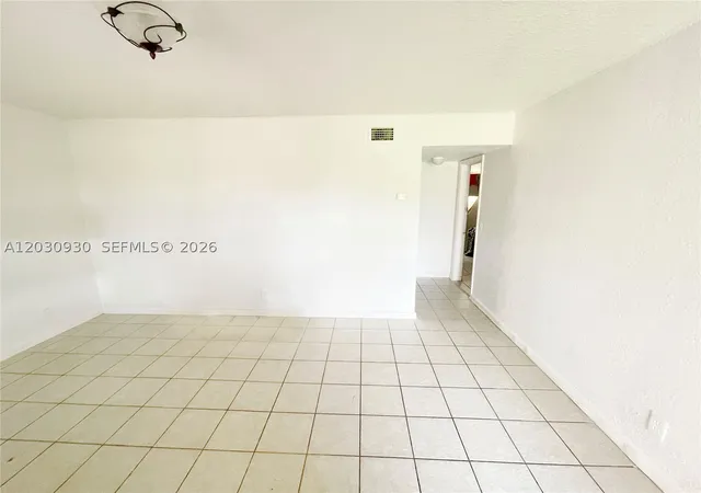 Photo 2 of Condo for sale at 1829 N A St #51, Lake Worth Beach, FL 33460 | MLS# A12030930 | Listing updated on 2026-09-11