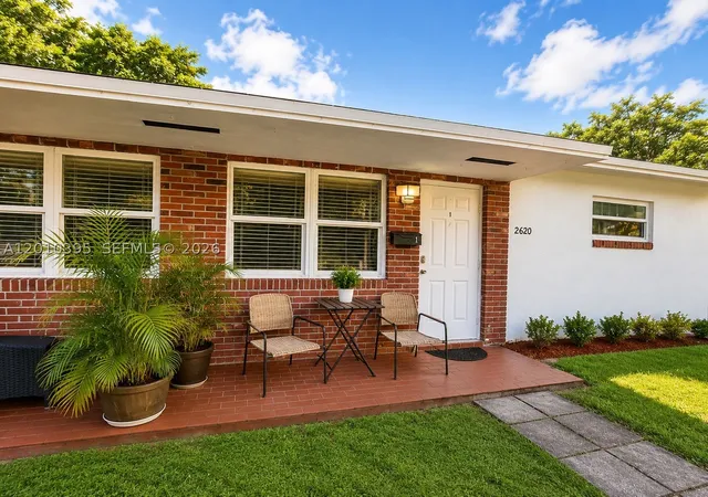 Photo 1 of Multi family home for sale at 2620 Sw 51st St, Dania Beach, FL 33312 | MLS# A12010395 | Listing updated on 2026-09-25