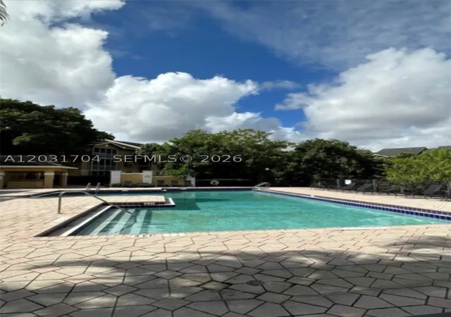 Photo 16 of Sale Pending at 4055 W Mcnab Rd #H309, Pompano Beach, FL 33069 | MLS# A12031704 | Listing updated on 2026-10-01