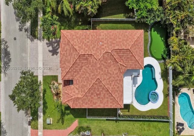 Photo 2 of Sale Pending at 16180 Sw 14th St, Pembroke Pines, FL 33027 | MLS# A12030262 | Listing updated on 2026-09-15