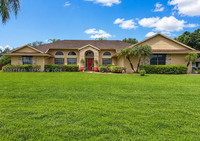 Photo 1 of Single family home for sale at 1401 W 56th Sq, Vero Beach, FL 32966 | MLS# A12031648 | Listing updated on 2026-10-05