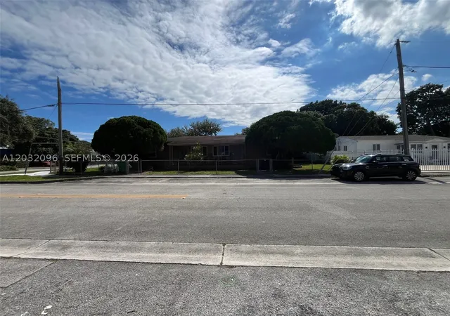 Photo 25 of Sale Pending at 1100 Nw 57Th St, Miami, FL 33127 | MLS# A12032096 | Listing updated on 2026-09-25