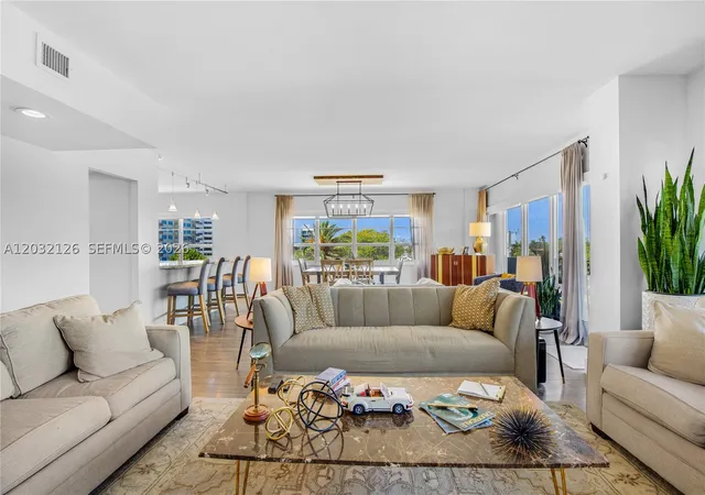 Photo 2 of Condo for sale at 2500 E Las Olas Blvd #408, Fort Lauderdale, FL 33301 | MLS# A12032126 | Listing updated on 2026-09-08