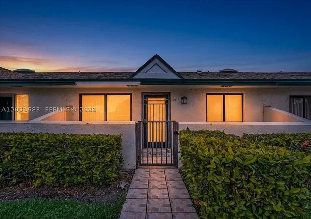 Listing Photo 1 - Condo for sale at Sunset Condor Ph I, Unit 205 10828 Sw 72Nd St, Sunset Condor Ph I, Miami, FL 33173 | Built Year: 1981-1988
