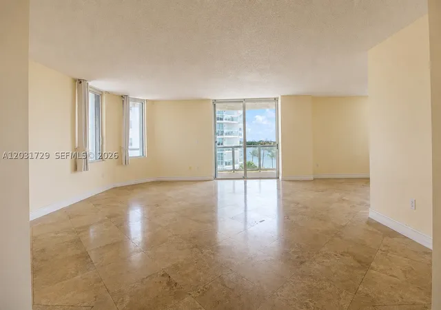 Photo 2 of Condo for sale at 5900 Collins Ave #601, Miami Beach, FL 33140 | MLS# A12031729 | Listing updated on 2026-09-28