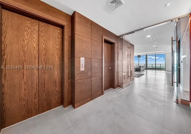 Photo 3 of Condo for sale at 900 Biscayne Blvd #PH6205, Miami, FL 33132 | MLS# A12030495 | Listing updated on 2026-09-18