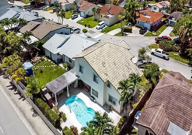 Photo 1 of Single family home for sale at 8532 Sw 211th Ter, Cutler Bay, FL 33189 | MLS# A12032154 | Listing updated on 2026-09-10