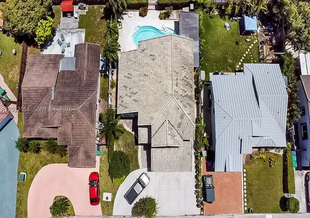 Photo 3 of Single family home for sale at 8532 Sw 211th Ter, Cutler Bay, FL 33189 | MLS# A12032154 | Listing updated on 2026-09-10