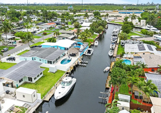 3rd image of 2637 Marathon Ln, Fort Lauderdale, FL 33312 | MLS# B26037814