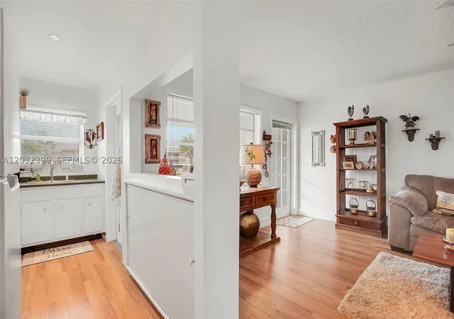 Photo 4 of Condo for sale at 5300 Washington St #O224, Hollywood, FL 33021 | MLS# A12032399 | Listing updated on 2026-09-14