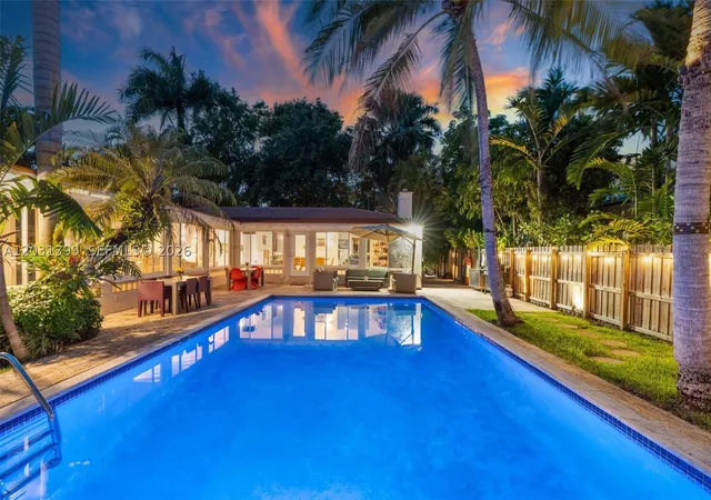 Photo 3 of Single family home for sale at 1160 Ne 100Th St, Miami Shores, FL 33138 | MLS# A12031399 | Listing updated on 2026-09-08