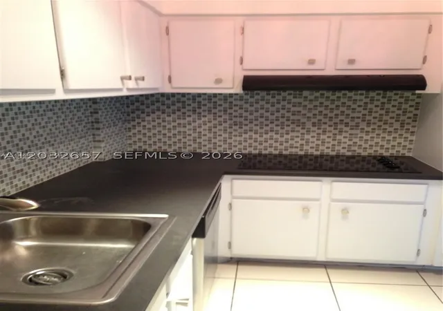 Photo 4 of Condo for sale at 7441 Wayne Ave #2O, Miami Beach, FL 33141 | MLS# A12032657 | Listing updated on 2026-09-08