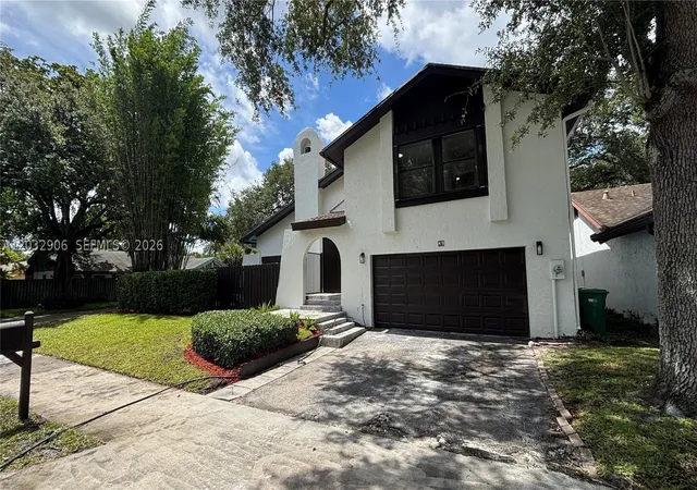 Photo 1 of Single family home for sale at 49 Forest Cir, Cooper City, FL 33026 | MLS# A12032906 | Listing updated on 2026-10-01