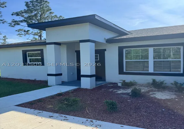 Photo 3 of Single family home for sale at 1398 Sw Breezy Point Dr, Dunnellon, FL 34431 | MLS# A12033509 | Listing updated on 2026-09-11