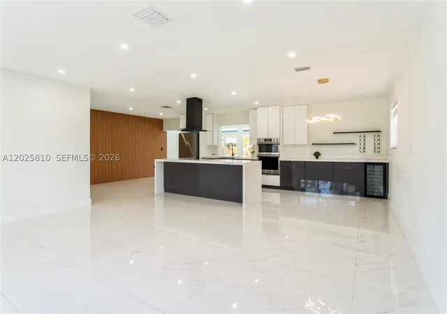 Photo 3 of Single family home for sale at 1446 Scott St, Hollywood, FL 33020 | MLS# A12025810 | Listing updated on 2026-09-18
