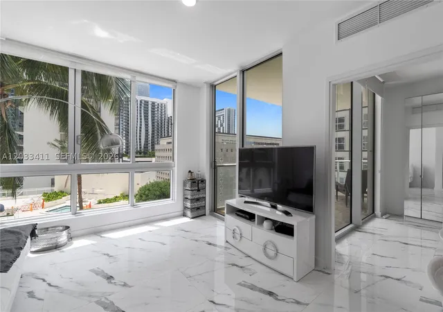 Photo 3 of Condo for sale at 300 S Biscayne Blvd #T-1411, Miami, FL 33131 | MLS# A12033411 | Listing updated on 2026-09-10