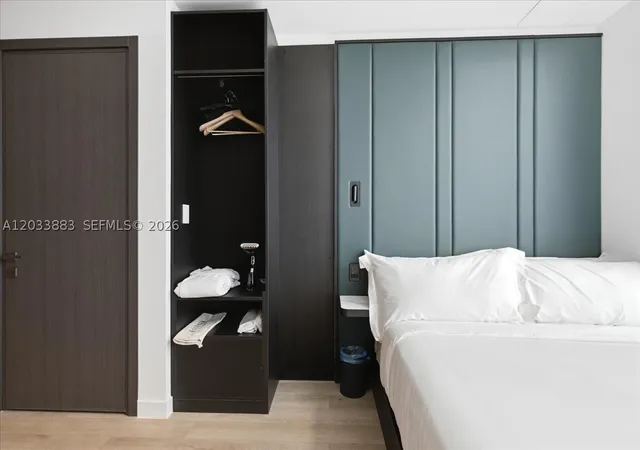 Photo 4 of Condo for sale at 20 Ne 11Th #4212, Miami, FL 33132 | MLS# A12033883 | Listing updated on 2026-09-10