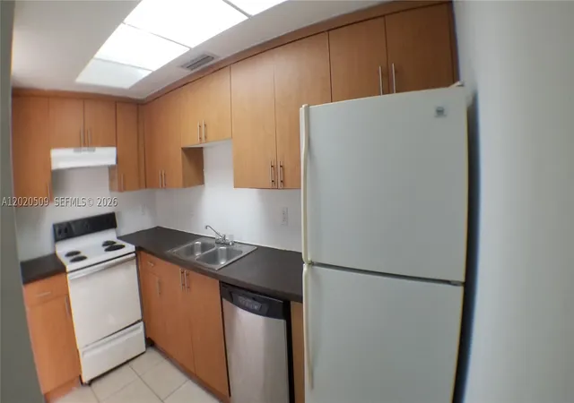 Photo 3 of Condo for sale at 13700 Ne 6th Ave #113, North Miami, FL 33161 | MLS# A12020509 | Listing updated on 2026-08-26