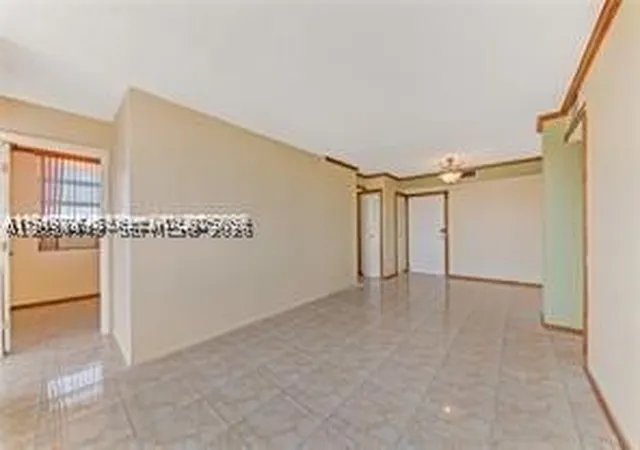 Listing Photo 4 - Condo for sale in building located at 2025 Ne 164Th St, Miami, FL 33162 - Unit #904
