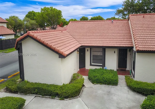 Photo 1 of Condo for sale at 15240 Sw 45th Ter #54-H, Miami, FL 33185 | MLS# A12031621 | Listing updated on 2026-09-22