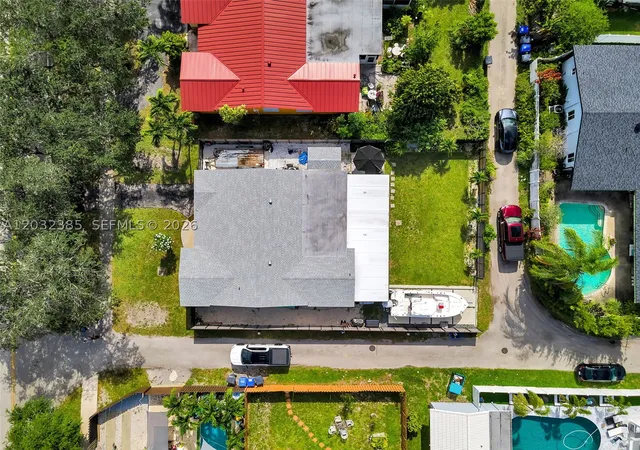 Photo 2 of Sale Pending at 4621 Johnson St, Hollywood, FL 33021 | MLS# A12032385 | Listing updated on 2026-09-16