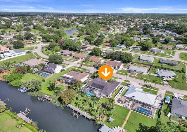 Photo 1 of Single family home for sale at 470 Ne Cornwall, Port St Lucie, FL 34983 | MLS# A12034495 | Listing updated on 2026-09-15