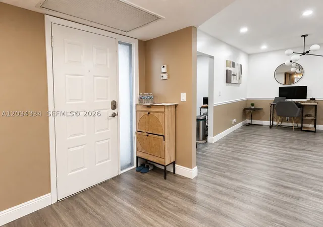 Listing Photo 5 - Condo for sale in building located at 4761 Nw 22Nd St, Coconut Creek, FL 33063 - Unit #42111